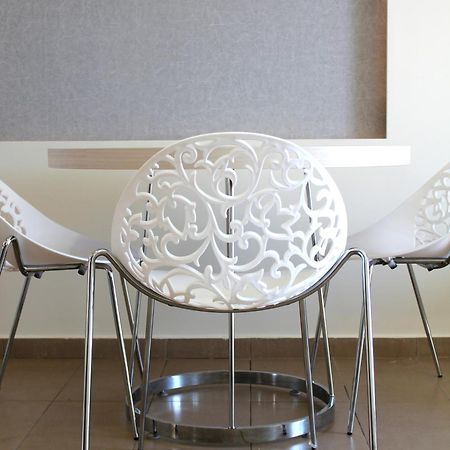Sea Melody Beach Hotel Apartments Ялисос Екстериор снимка