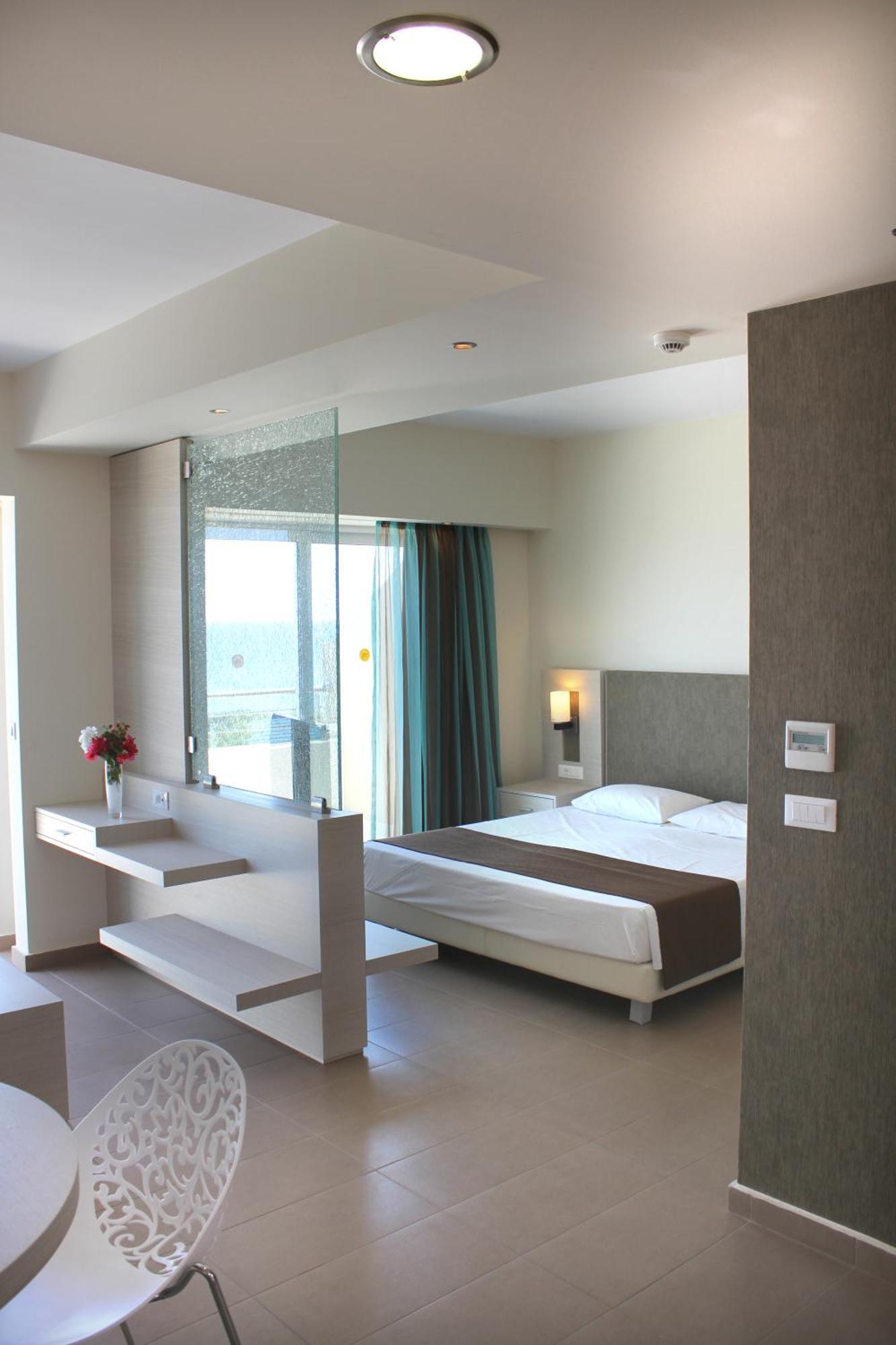 Sea Melody Beach Hotel Apartments Ялисос Екстериор снимка